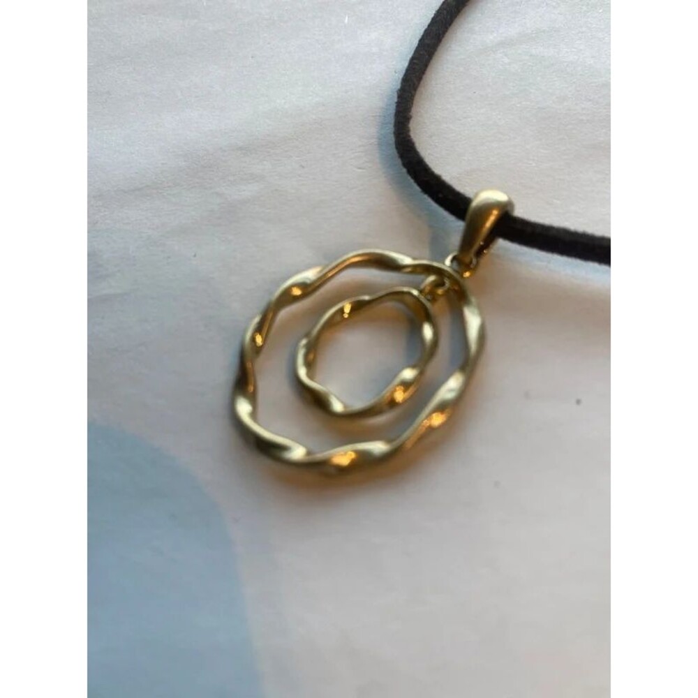 Lia Sophia NWT Gold Double Circle Pendant Necklace Black Suede Boho Minimalist